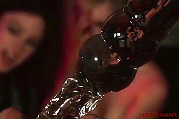 032 - Lesbian Domination In The Bdsm Dungeon