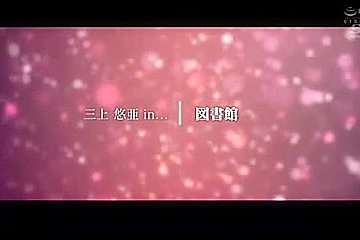 04492,A female voice leaks out in pleasure