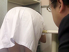 04B2223-Blowjob of a mature nurse who was sexually harassed by a patient who came to the examination