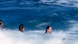 1 Turistas (2006) Beau Garrett, Melissa George