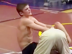 2 Hot Lads Rassling In The Gym