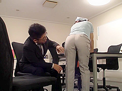 22B1903-Molester a mature cleaning woman the office