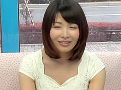 230130優しい人妻の献身的な筆おろしe