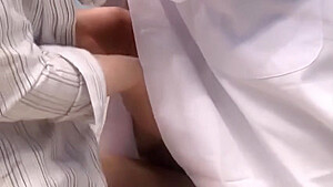 230512乳首の色が気になる奥様と性交g8