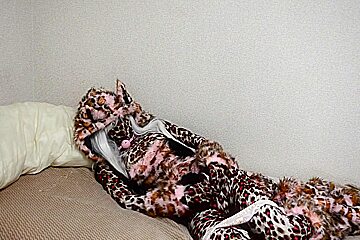 A Faceless Leopard