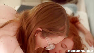 Abbey Rain And Holly Heart - Alma Snow