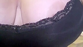 Actress name??? HUGE TITS JOI