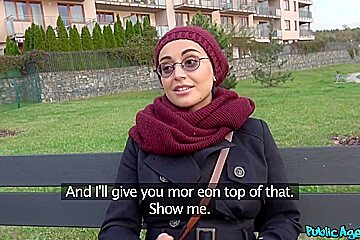Afghan beauty gives forest blowjob