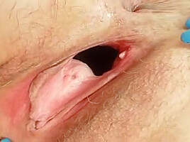 Aged amateur Milf Regina toys meaty hairy pussy