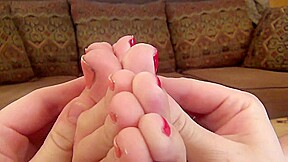 Alana & Kookie Feet Compare