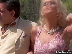 All Star Outdoor Orgy With Billy Glide, Julia Ann And Tommy Gunn