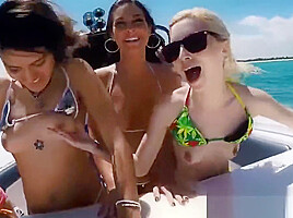 All natural teenager 18+ penetrated vigorously at sea