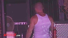 Alphamales com - Hot night and hard fucking at the gay sexclub