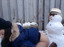 AlyssaRoss - Screwing with Snowballs