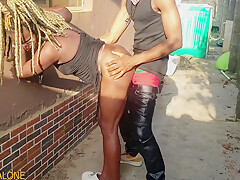 Amateur Black Ebony Gave A Stranger Backyard Quick Fuck And Got Dominated