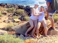 Amateur - Fmf Outdoor Pissing Threesome
