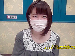 Amateur Japanese teen 18+ Took Off A Face Mask To Give A