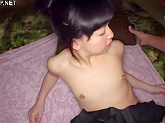 Amateur teen 18+ Blowjob And Cumshot From A Guy