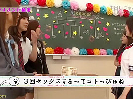 Amazing Japanese chick in Exotic Cunnilingus JAV movie