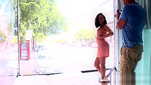 Amazing Jenny Juice Strips off her Clothes to Earn More Money