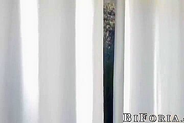 And Babe Suck Off Before Bi Threeway Bisexual - Dillon Diaz And Wolf Hudson
