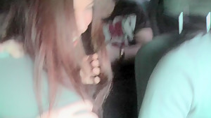 Anne in cute chick gives a very nice blowjob in the car