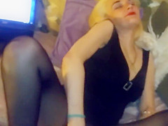 Annyke Solo      And Tease !