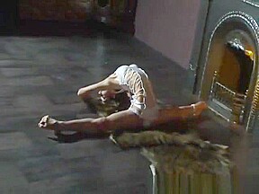 Anorexic dancer with outstanding feet