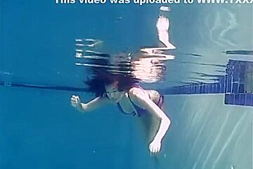Aquababes modeling audition1 underwater