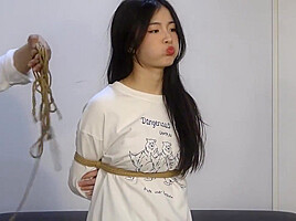 美束映画 入室劫案之邻家小绑架案 Asian Bondage
