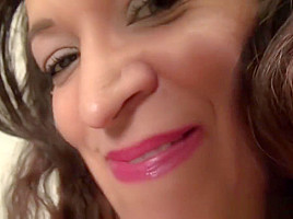 BBW milf Nicolette Parsons gets naughty in nylon