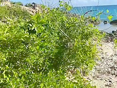 BLOND teen 18+ MET A BLACK STRANGER WITH A HUGE BBC AT THE BEACH