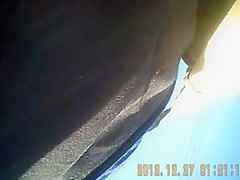 Bajo falda colegiala 19