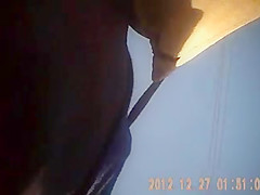 Bajo falda colegiala 19