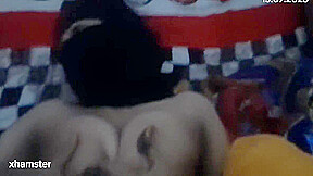 Bangla Bhabi Big Boobs Show Nipple