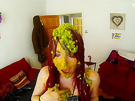 Beans and Spagetti in girls Hair