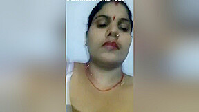 Beautiful Dehati Wife Showing Her Naked Pussy