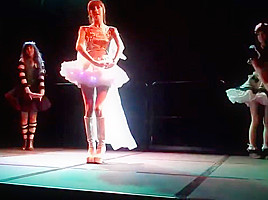 Beckii Cruel Dancing In A Hot Outfit
