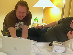 Behind The Scenes: Eating Onion Rings And Setting Up A Livestream