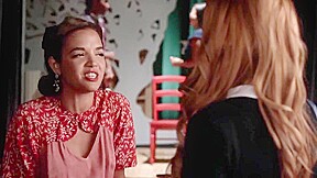 Bella thorne - famous in love