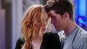 Bella thorne - famous in love