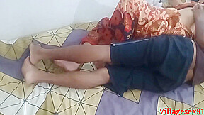 Bhabhi Ko Bed Pe Sulake Jamkar Chudai Kiya