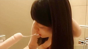 Big Tits teen 18+ Masturbates in a Public Restoom and Squirts