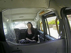 Bigass euro pussylicked by taxi driver