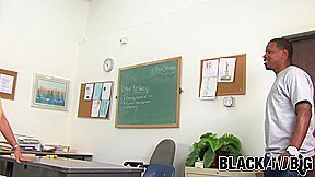 Black and Big - Phat Ass Teacher Kelli Staxxx Gets Railed by a Hung student 18+