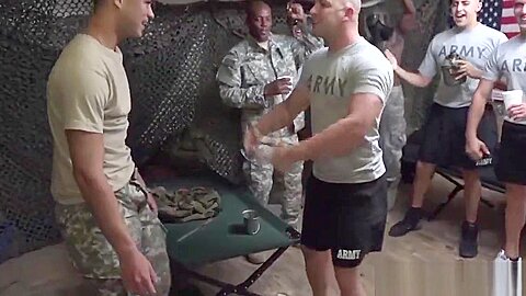 Black army sergeant assfucks bloke