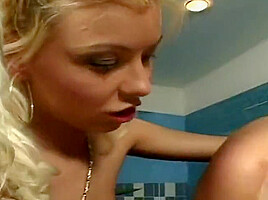 Blonde With Perky Tits And Her Brunette Lover Fuck Cunt With A Toy