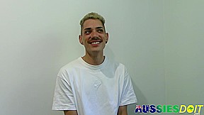 Blue Eyed Australian Gay Beckett Masturbates His Hard Dick