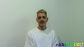 Blue Eyed Australian Gay Beckett Masturbates His Hard Dick