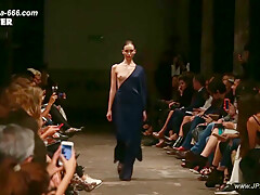 Braless Trends in Women's Fashion Style Compilation for Adventurous Dressers 6